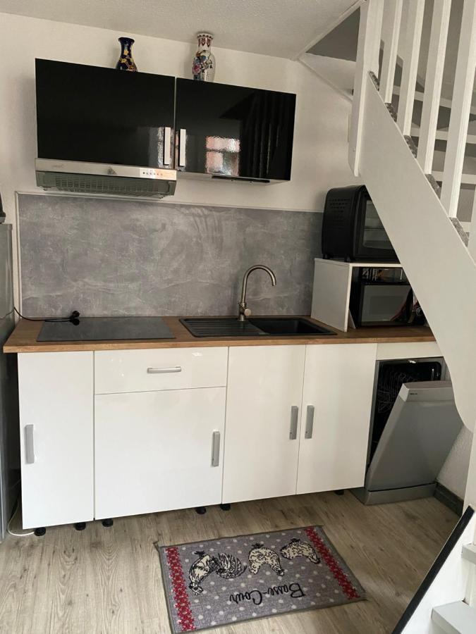 Appartement Le Phare Honfleur Exteriör bild