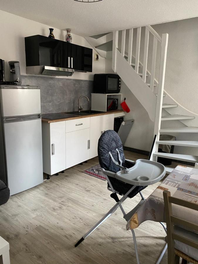Appartement Le Phare Honfleur Exteriör bild
