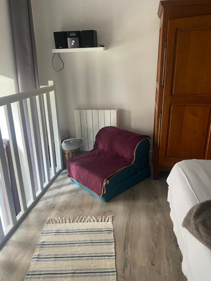 Appartement Le Phare Honfleur Exteriör bild