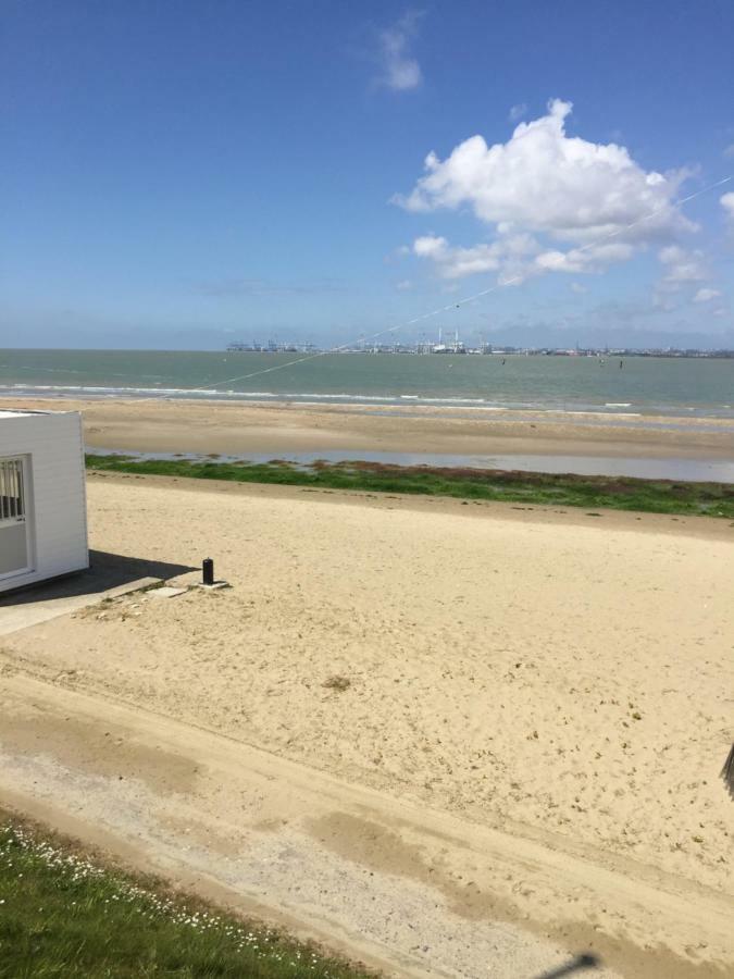 Appartement Le Phare Honfleur Exteriör bild
